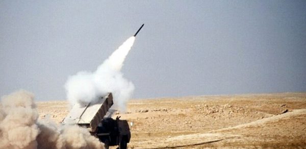 التحالف : قوات الدفاع الجوي الملكي السعودي تعترض وتدمر صاروخًا بالستيًا أطلق باتجاه نجران