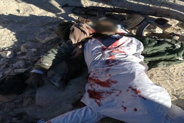 “الجيش المصري” يعلن مقتل فرد تكفيرى شديد الخطورة بوسط سيناء