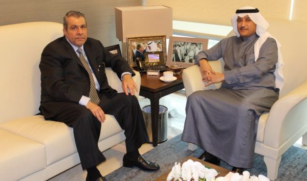 سفير المملكة لدى الأردن يستقبل مدير جامعة الأمير محمد بن فهد خلال زيارته لعمان.