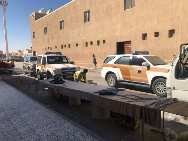 “أمانة الرياض”تزيل 63 مخيم بالثمامة وتضبط 19 عامل مخالف