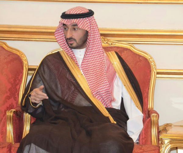 الأمير “عبدالله بن بندر” يرعى فعاليات منتدى الإدارة والأعمال