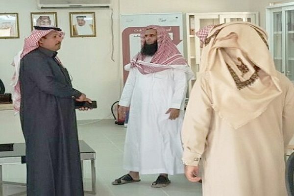 “الشهراني” يتفقد خدمات مكتب الضمان الاجتماعي بمحافظة تثليث ومركز الأمواه التابعة لمنطقة عسير