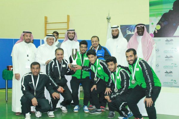 جامعة الإمام عبدالرحمن بن فيصل تتوج ببطولة كرة طاولة الجامعات في “شقراء”