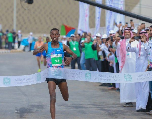 الإثيوبي “تاميرا مولا” يحصد  “المليون” في ماراثون الرياض