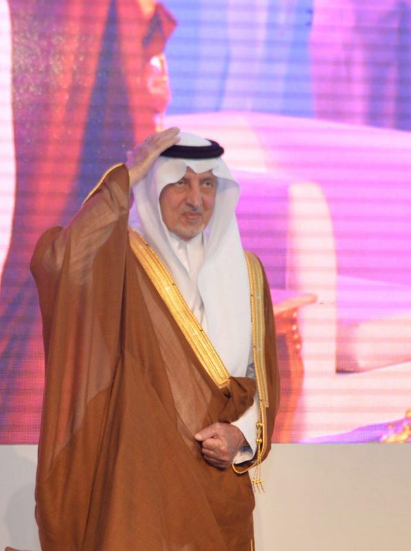 أمير مكة يطلع على المشروعات المنجزة والجاري تنفيذها في محافظات رابغ وخليص والكامل