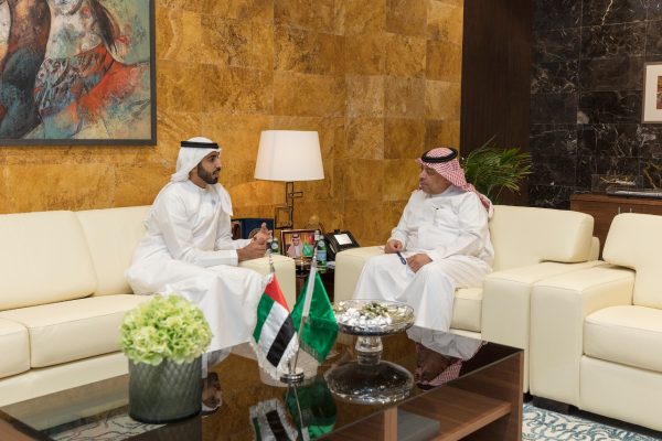 رئيس الطيران المدني يلتقي سفير دولة الإمارات لدى المملكة