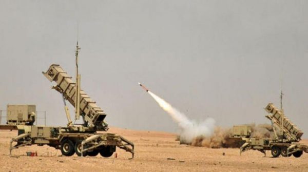 قوات الدفاع الجوي تعترض صاروخا باليستيا اطلقته الميليشيا الحوثية باتجاه المملكة