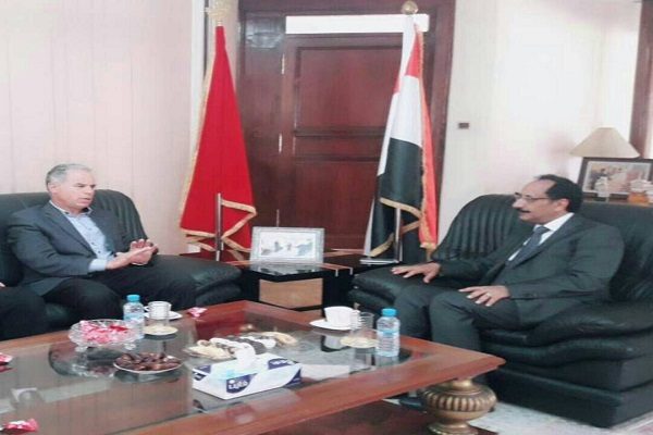 السفير الأصبحي يلتقي منسق فريق الخبراء الدوليين المعني في اليمن