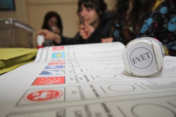 انطلاق الانتخابات الرئاسية والبرلمانية التركية