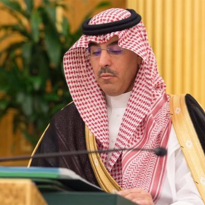 وزير الإعلام : قبلنا استقالة خالد مدخلي من قناتي السعودية والإخبارية احتراماً لرغبته