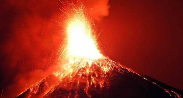ارتفاع عدد ضحايا بركان جواتيمالا إلى 83 قتيلا