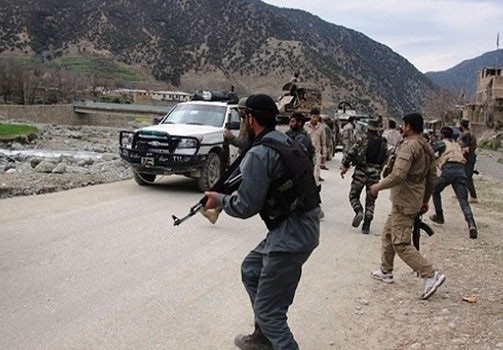 حركة طالبان تهاجم عاصمة إقليم غازني الأفغاني ومقتل عدد من الجنود