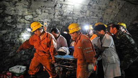 مصرع وفقد “13” عاملاً إثر انفجار منجم فحم بالصين
