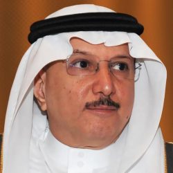 أمير الباحة يدشن فنون سعودية 2 ويشيد بالتشكيليين