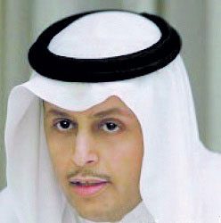 سمو نائب أمير الرياض يقدم العزاء لأسرة الجميح والرويتع