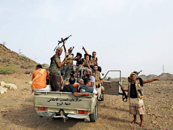 اللواء الثامن “العمالقة” يكسر هجوماً لميليشات الحوثي بجبهة البرح بمحافظة تعز