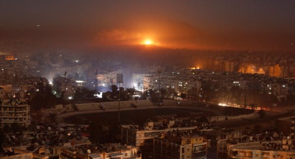 الكيميائيون العسكريون الروس يصلون حلب بعد قصفها بغازات سامة