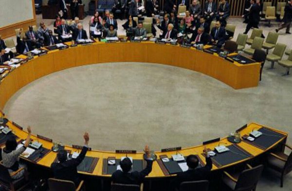 مجلس الأمن يناقش مشروع قرار يطالب بـ “هدنة” في الحديدة