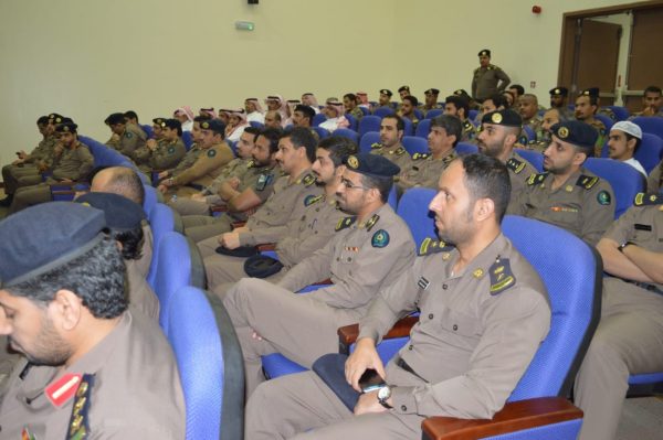 مدني مكة يقيم دورة الجودة الشخصية لأعمال الدفاع المدني