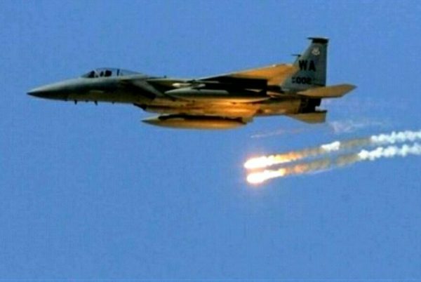 طائرات التحالف تستهدف الحوثيين بمحافظة البيضاء