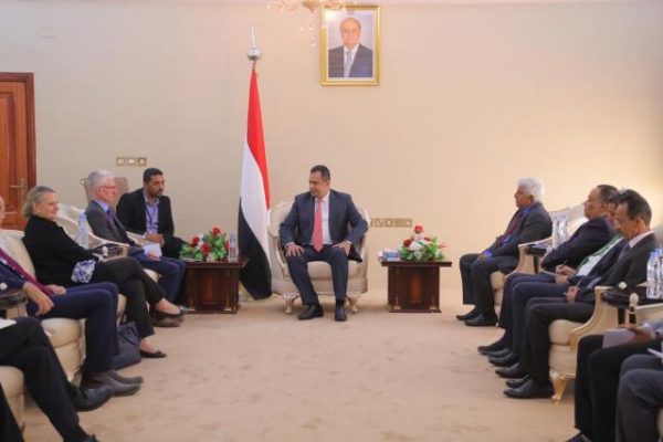 رئيس الوزراء اليمني: الحوثي متطرف وملامح جدية السلام لم تظهر