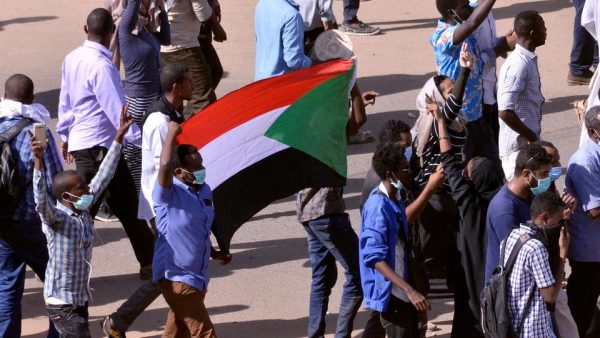 المعارضة السودانية تدعو لتظاهرات في العاصمة اليوم