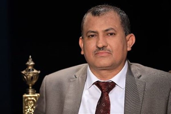 حزب الإصلاح ينفض غبار الصمت ويخرج مُتحدِّثًا عن أهداف تركيا ودعم قطر للحوثيين