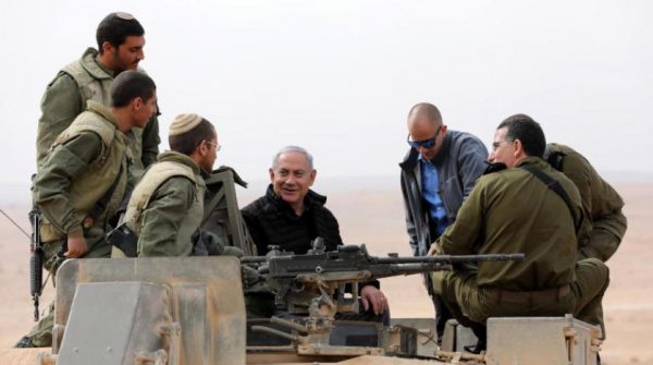 نتنياهو يحذّر غزّة من ضربة قاتلة