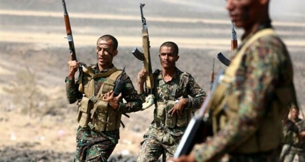 الجيش الليبي يحرر 22 شخصًا من أيدي داعش