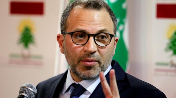 وزير خارجية لبنان يدعو لعودة سوريا إلى الجامعة العربية
