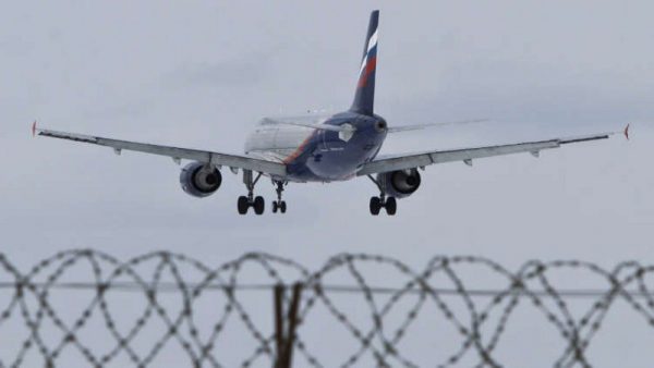 اختطاف طائرة ركاب روسية وتحويل مسارها