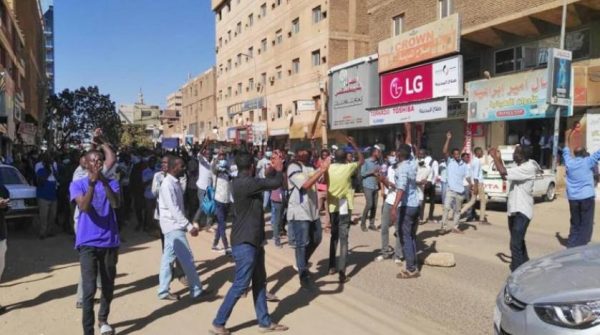 816 موقوفاً في السودان منذ بداية الاحتجاجات