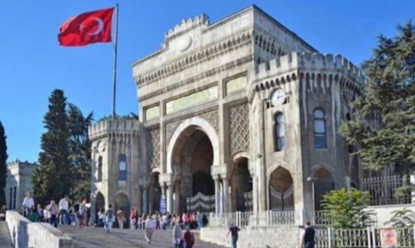 أكثر من مليون طالب هجروا الجامعة في تركيا بسبب سوء المعيشة