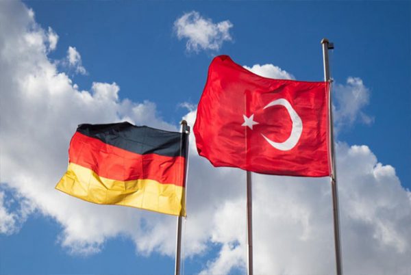 ألمانيا محذرة تركيا: الحل العسكري في سوريا غير ممكن