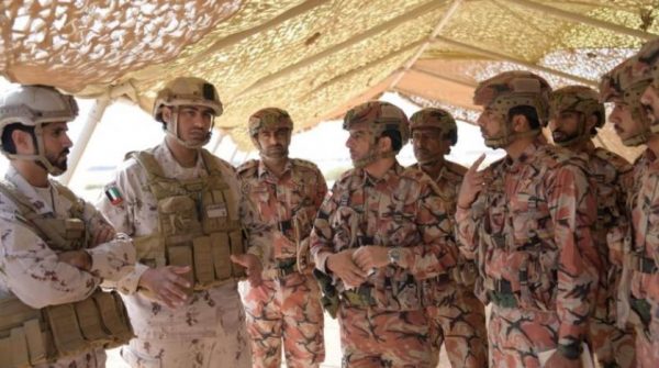 تمرين إماراتي – عماني لتعزيز الإمكانيات العسكرية