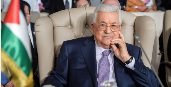 عباس: نتطلع إليكم لنصرة فلسطين