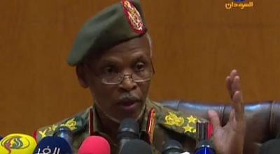 المجلس العسكري السوداني: لا نمثل انقلاباً ولسنا طامعين بالسلطة