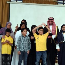 نائب أمير منطقة حائل يستقبل الحاصل على المركز الأول في مسابقة جائزة الملك عبد العزيز