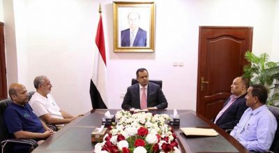  ” رئيس الوزراء اليمني ” يشيد  بجهود مشروع مسام لنزع الألغام في اليمن
