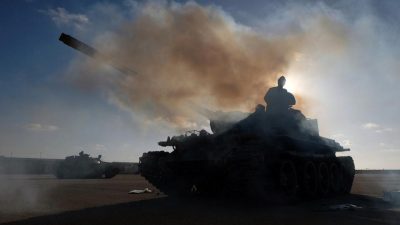 الجيش الوطني يبطئ تقدمه نحو طرابلس خوفاً على المدنيين
