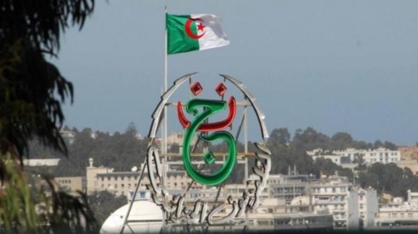 تعزيزات أمنية كبيرة تحيط بالتلفزيون الرسمي الجزائري