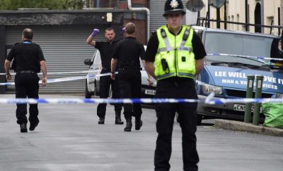 الشرطة البريطانية تعتقل شابًّا في مانشستر بعد ضبط جسم مريب