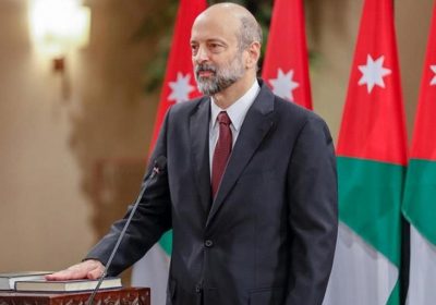 استقالة الوزراء في الأردن تمهيدا لتعديل حكومي