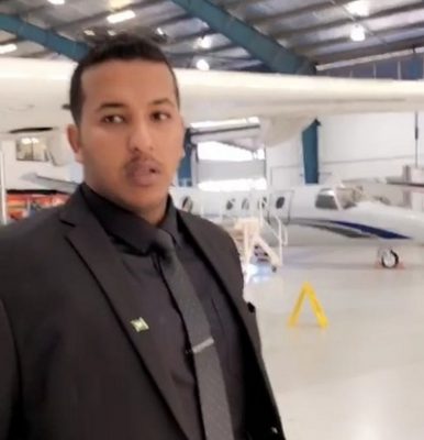 “خالد الشويلعي” يحصل على درجة البكالوريوس في هندسة الطيران