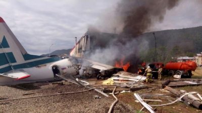 مقتل “١٠” أشخاص في حادث تحطم واحتراق طائرة بتكساس الأمريكية