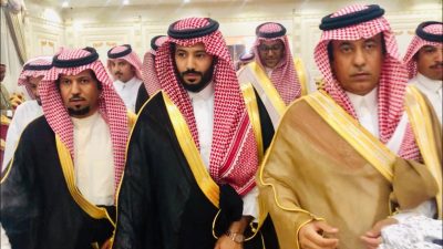 العقيد معضد العجمي وأخوانه يحتفلون بزواج أخيهم النقيب ناصر