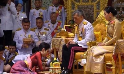   “ملك تايلاند” يتزوج بممرضة بحضور زوجته التي تزوجها قبل أشهر