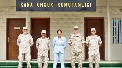 الأتراك يبنون قاعدة عسكرية جديدة في قطر