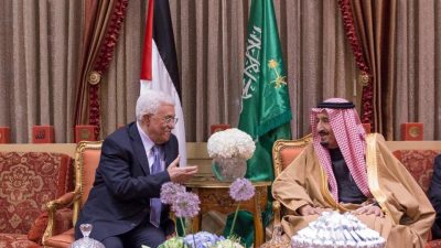 الرئيس الفلسطيني: السعودية تقف تاريخياً إلى جانب قضيتنا