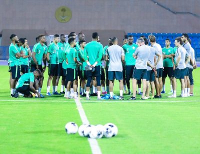 “المنتخب السعودي” يدشن تدريباته استعداداً لتصفيات كأسي العالم وآسيا لكرة القدم